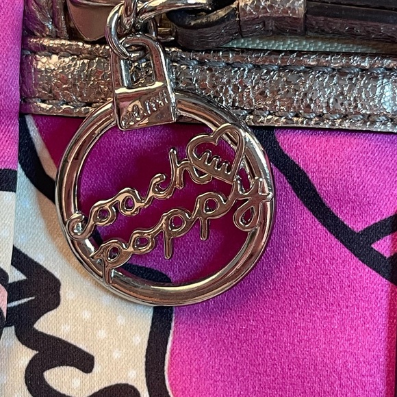 Coach Pink Silver Poppy Graffiti and Floral Print Limited Collection Y2K - Picture 13 of 15